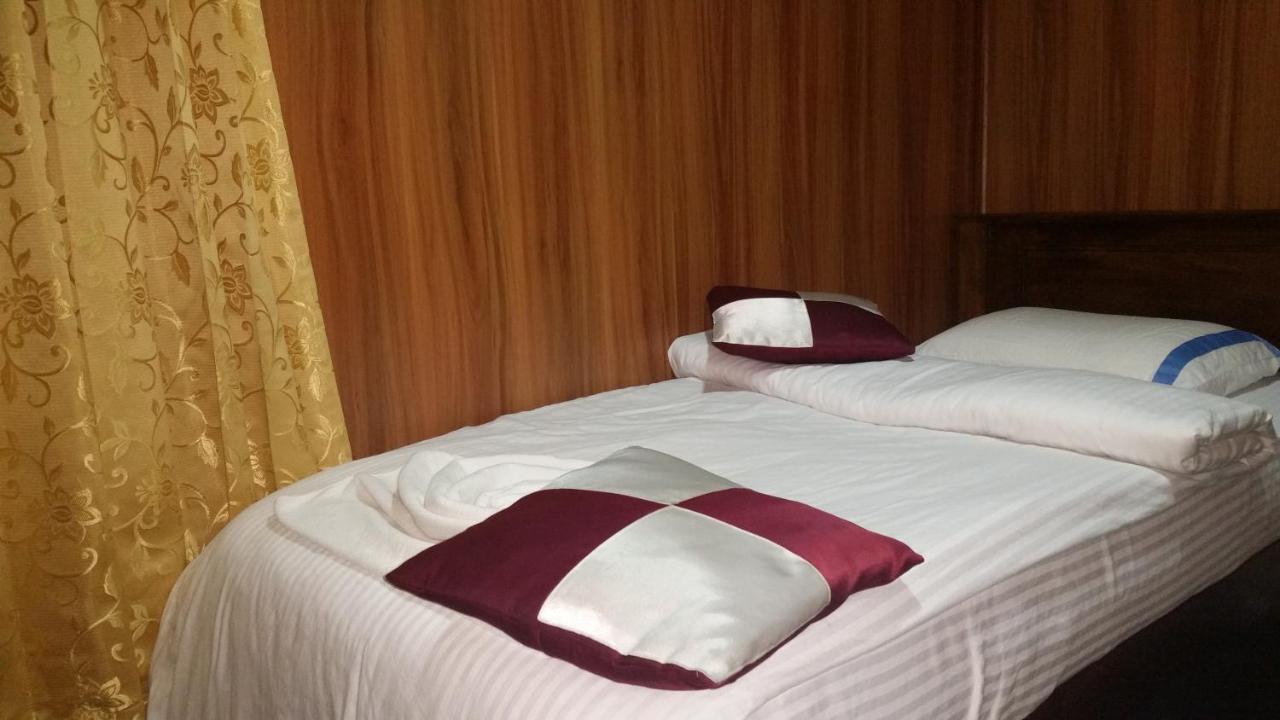 New Happy Inn Nuwara Eliya Buitenkant foto